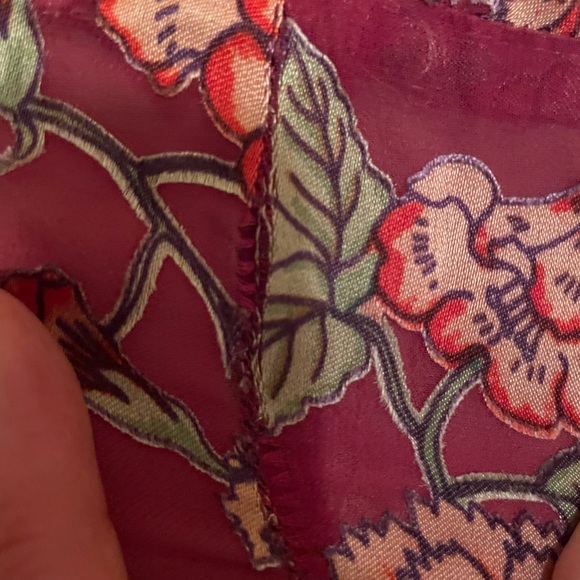 Seamstress found on dress - Picture 2 of 3